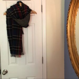 Tartan & herringbone reversible blanket scarf